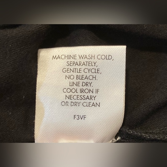 Eileen Fisher 🟣 Size Medium 3/4 Sleeve Scoop Neck Stretch Black Dress - Picture 8 of 8